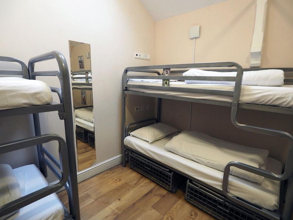 St Christophers 3* Edinburgh