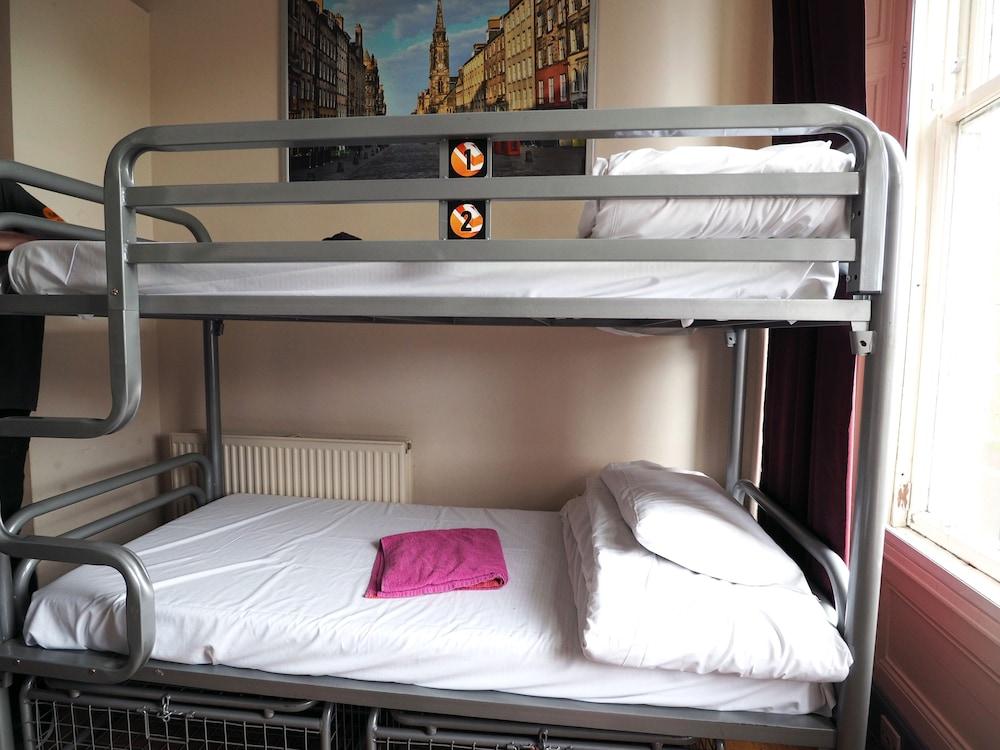 St Christophers 3* Edinburgh