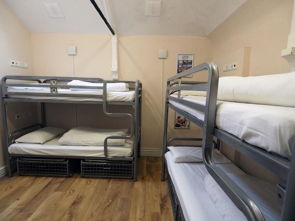 Hotel St Christophers 3*